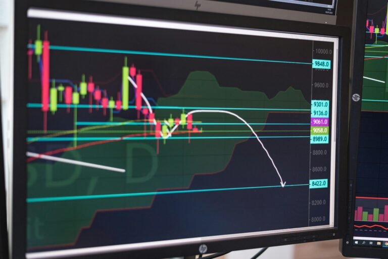 عواطف المستثمرين وكيف تؤثر على سوق التداول